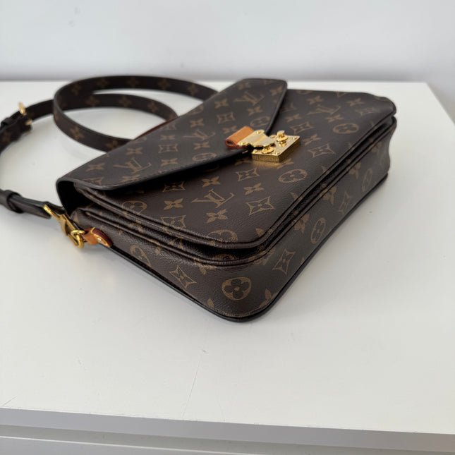 Sac Louis Vuitton Pochette Métis Monogram