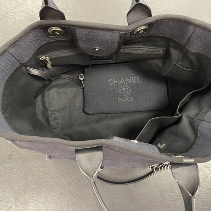 Cabas Chanel Deauville grand modèle