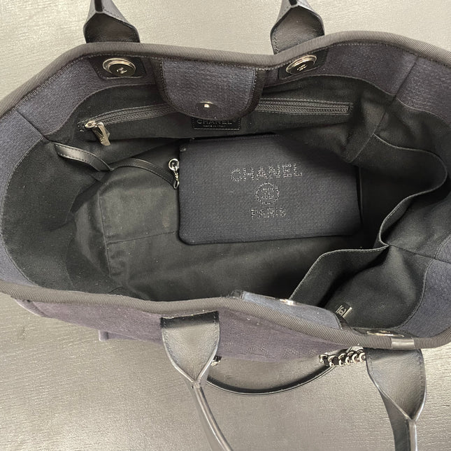 Cabas Chanel Deauville grand modèle