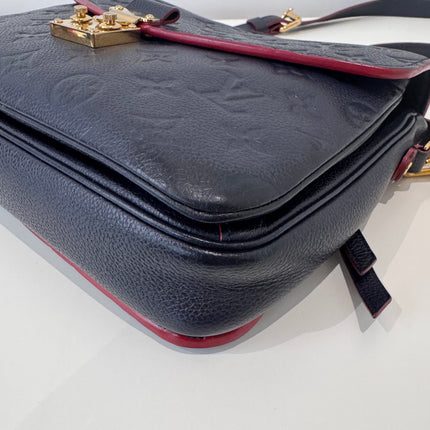 Pochette Métis Louis Vuitton Cuir empreinte marine