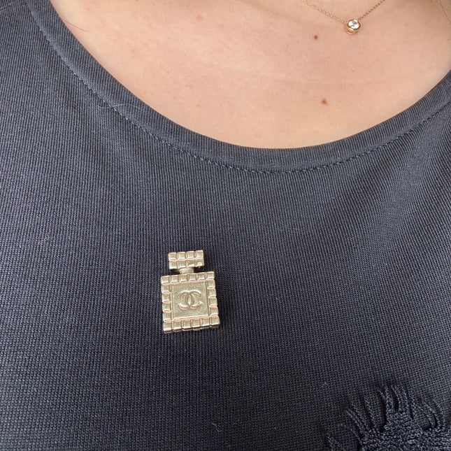 Pin’s Chanel N5