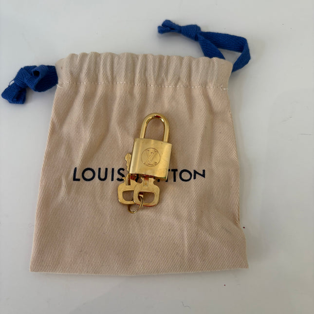 Duo Cadenas / clefs Louis Vuitton N609