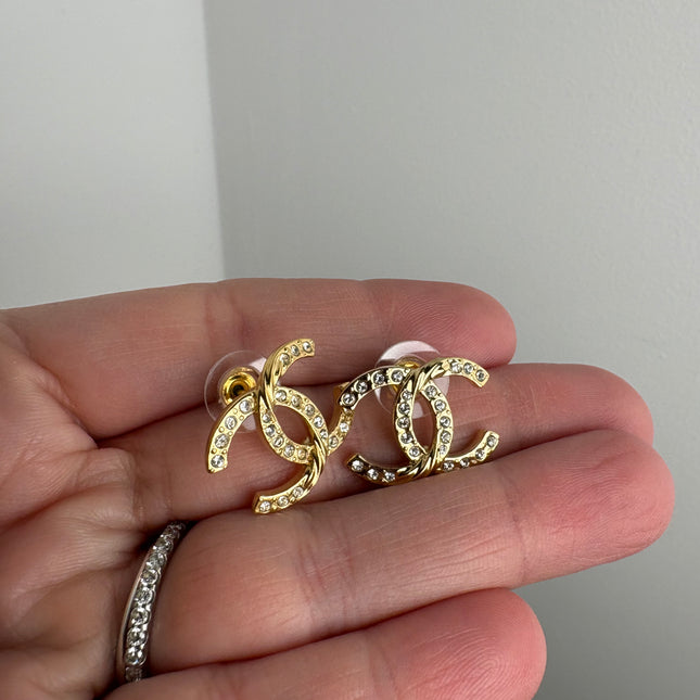 Boucles d’oreilles Chanel CC