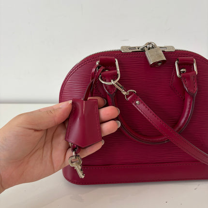 Sac Louis Vuitton BB Alma Cuir Épi Framboise