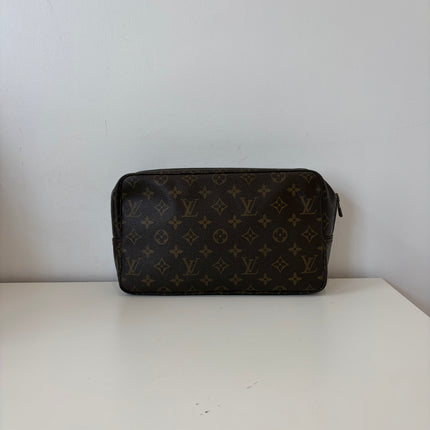 Trousse de toilette 28 Louis Vuitton