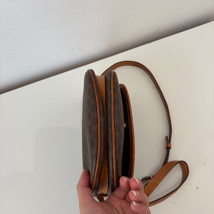 Sac Celine demie-lune bandoulière