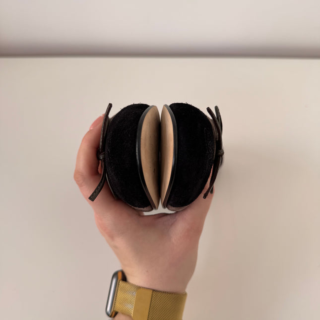 Ballerines Chanel T36 suède marron