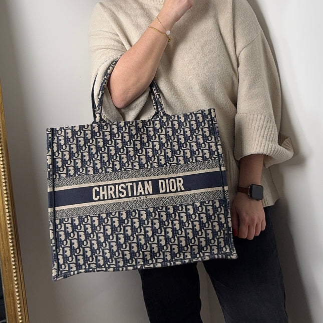Sac Dior Tote Book large