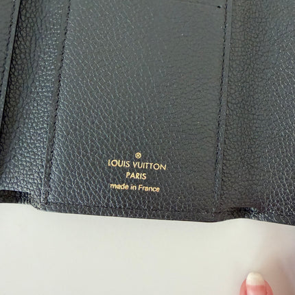 Portefeuille Louis Vuitton Victorine Cuir Empreinte Noir