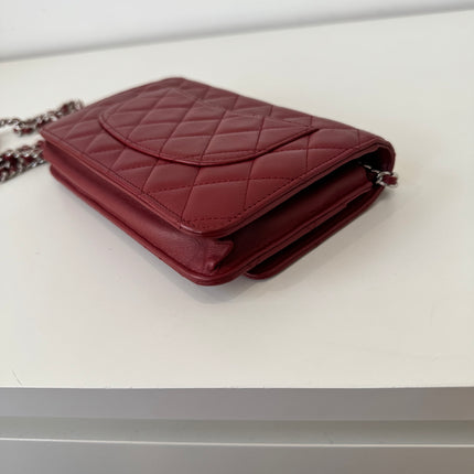 Sac Chanel Wallet on Chain Rouge Éteint