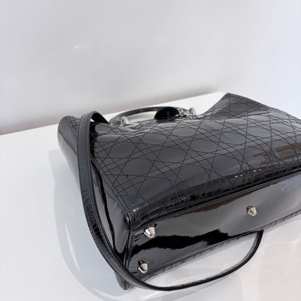 Sac Dior Lady Dior Large Noir Vernis