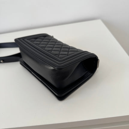 Petit Sac Chanel Boy Noir