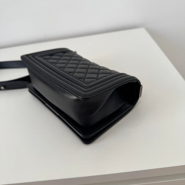 Petit Sac Chanel Boy Noir