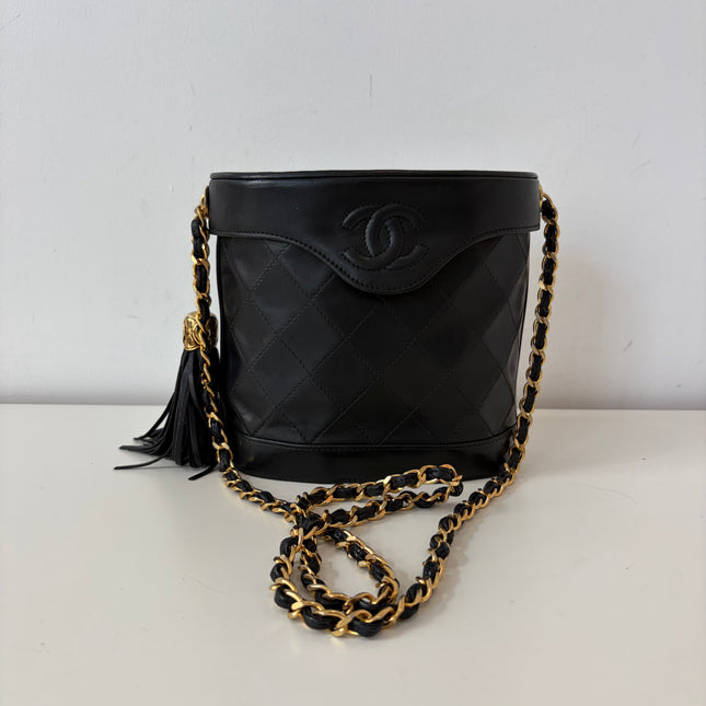 Sac Chanel Vanity bandoulière Tassel noir