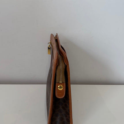 Pochette vintage Celine à dragonne