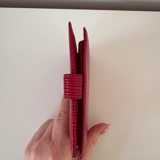Portefeuille Louis Vuitton Cuir Épis Rouge
