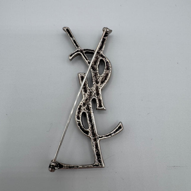 Broche Saint Laurent