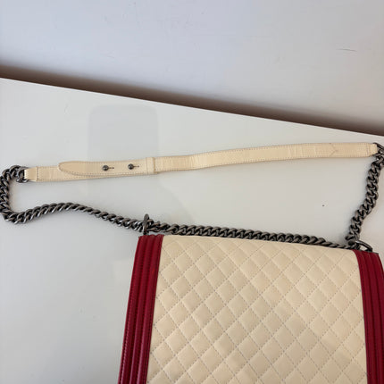 Sac Chanel boy GM