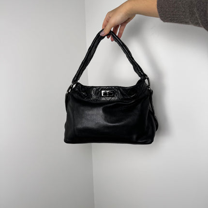 Sac Chanel épaule souple noir fermoir 2.55