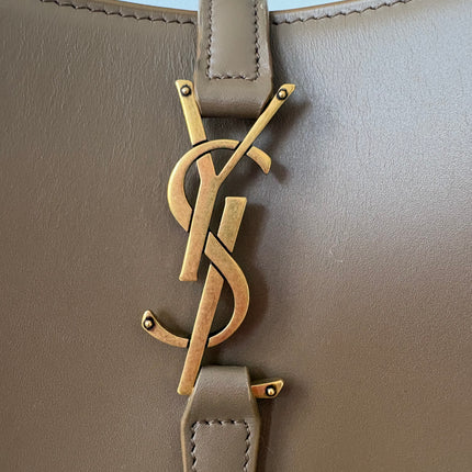 Sac Saint Laurent Le 37