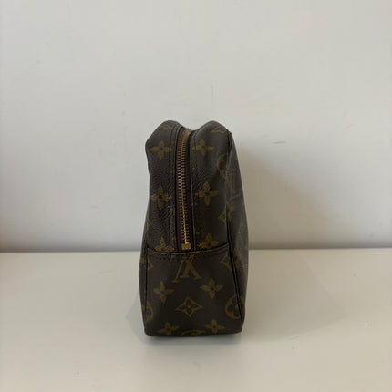 Trousse de toilette 28 Louis Vuitton