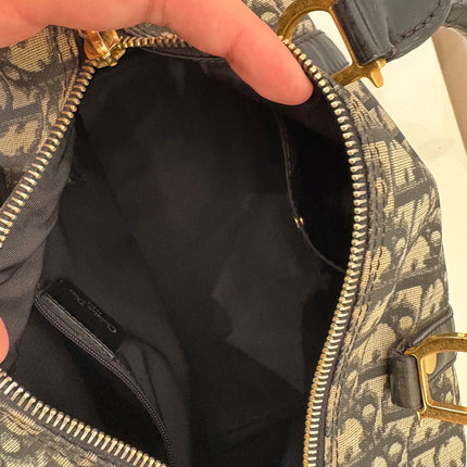 Sac Dior Trotter Bowling