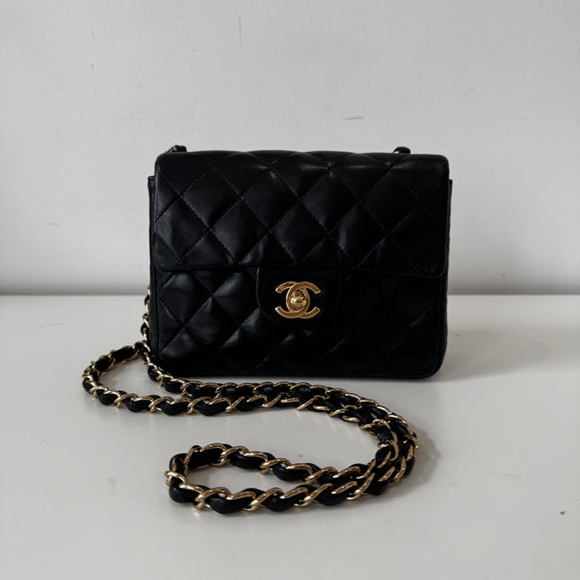 Sac chanel mini square noir