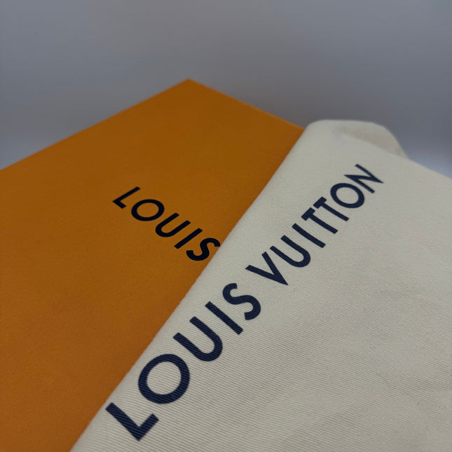 Poche Toilette Louis Vuitton Édition Crafty