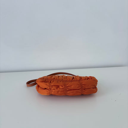 Sac Prada gaufre nylon papaya