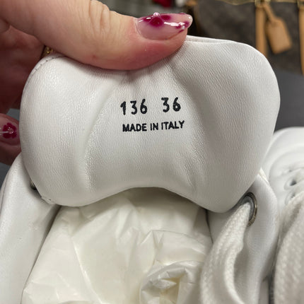 Basket Prada en cuir blanc T36