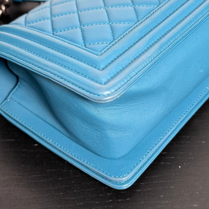 Sac Chanel Boy Medium Bleu
