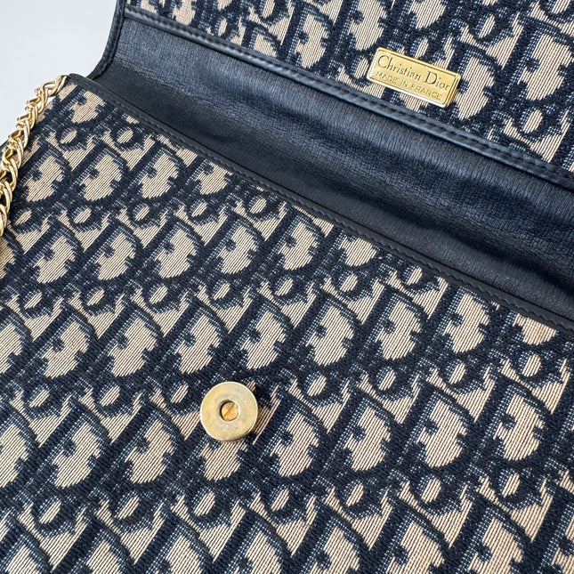 Pochette Wallet on chain Dior