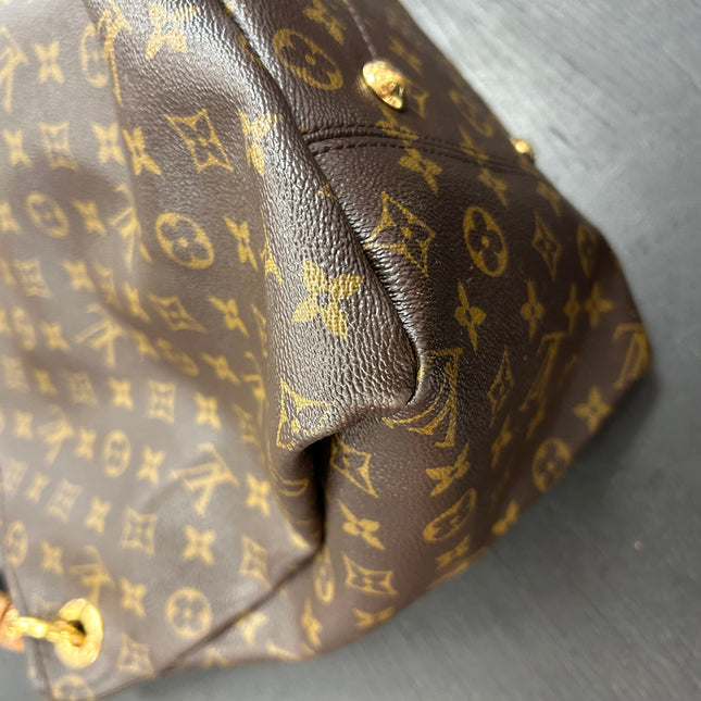 Louis Vuitton Artsy MM