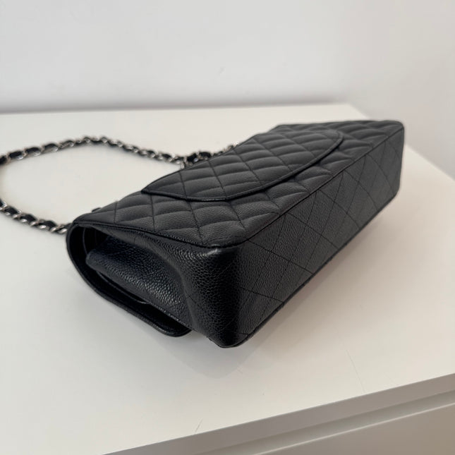 Sac Chanel 11.12 timeless classique cuir caviar