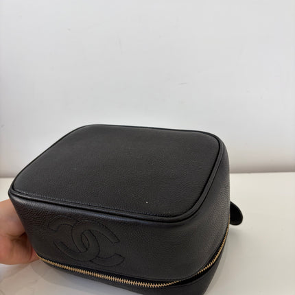 Vanity Chanel cuir caviar noir