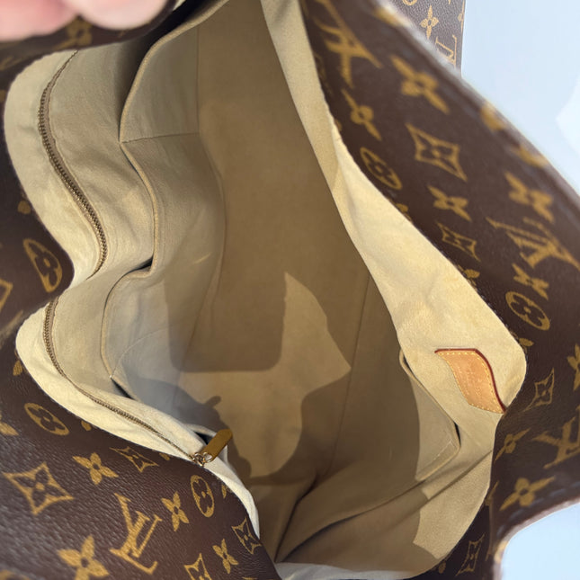Sac Louis Vuitton Artsy GM