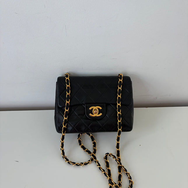 Sac Chanel Timeless Mini Square Noir