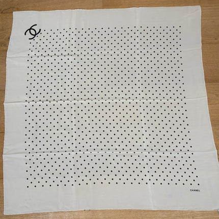 Carré 90cm Chanel