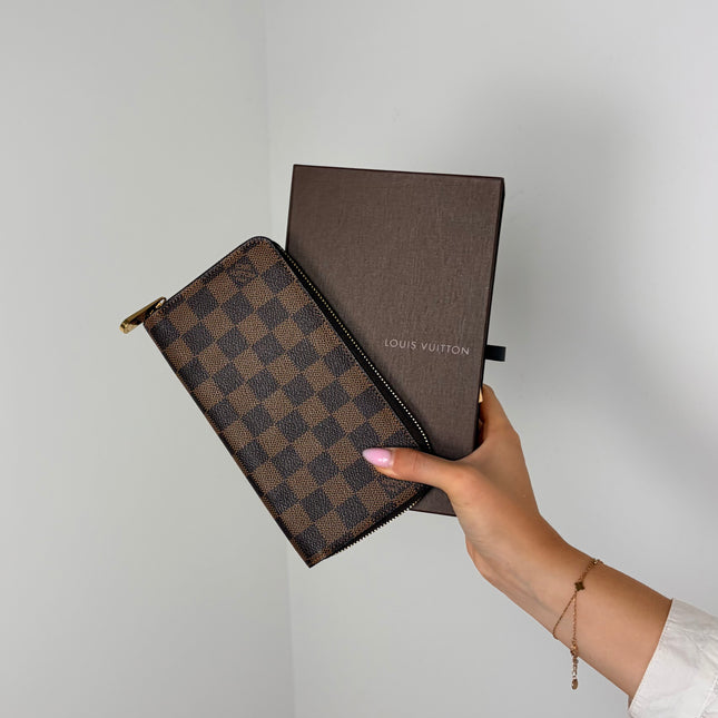 Portefeuille Louis Vuitton Zippy Damier Ébène