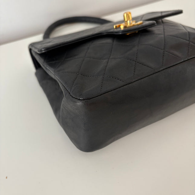 Sac Chanel vintage top handle noir