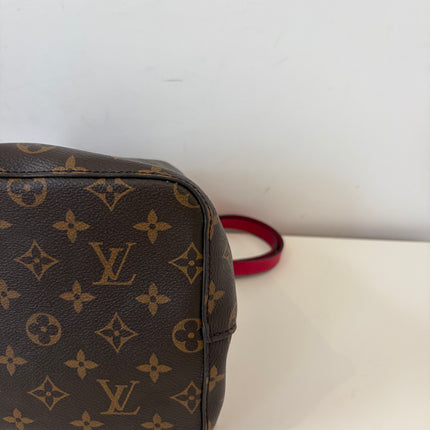 Sac Louis Vuitton Neo Noé Monogram Fushia MM