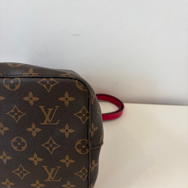 Sac Louis Vuitton Neo Noé Monogram Fushia MM