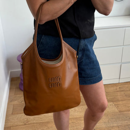 Sac cabas ivy médium Miu Miu