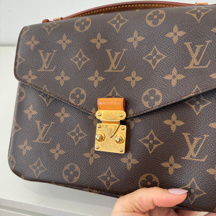 Sac Louis Vuitton Pochette Métis Monogram