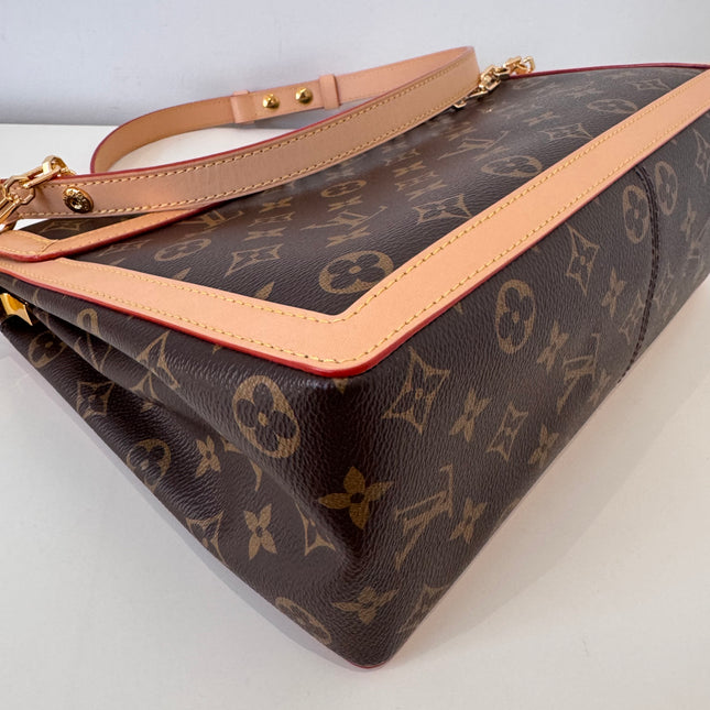 Sac Louis Vuitton Dauphine Soft GM