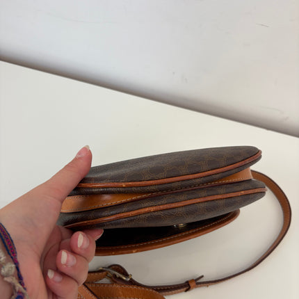 Sac Celine demie-lune bandoulière