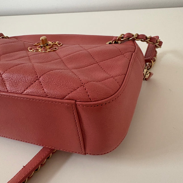 Sac Chanel Camera fermoir 19