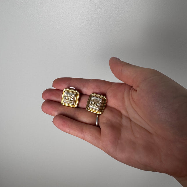 Boucles d’oreilles Chanel