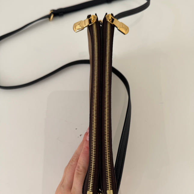 Sac pochette double zip Louis Vuitton reverse