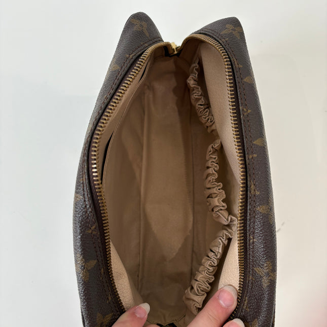 Trousse de toilette Louis Vuitton 23cm